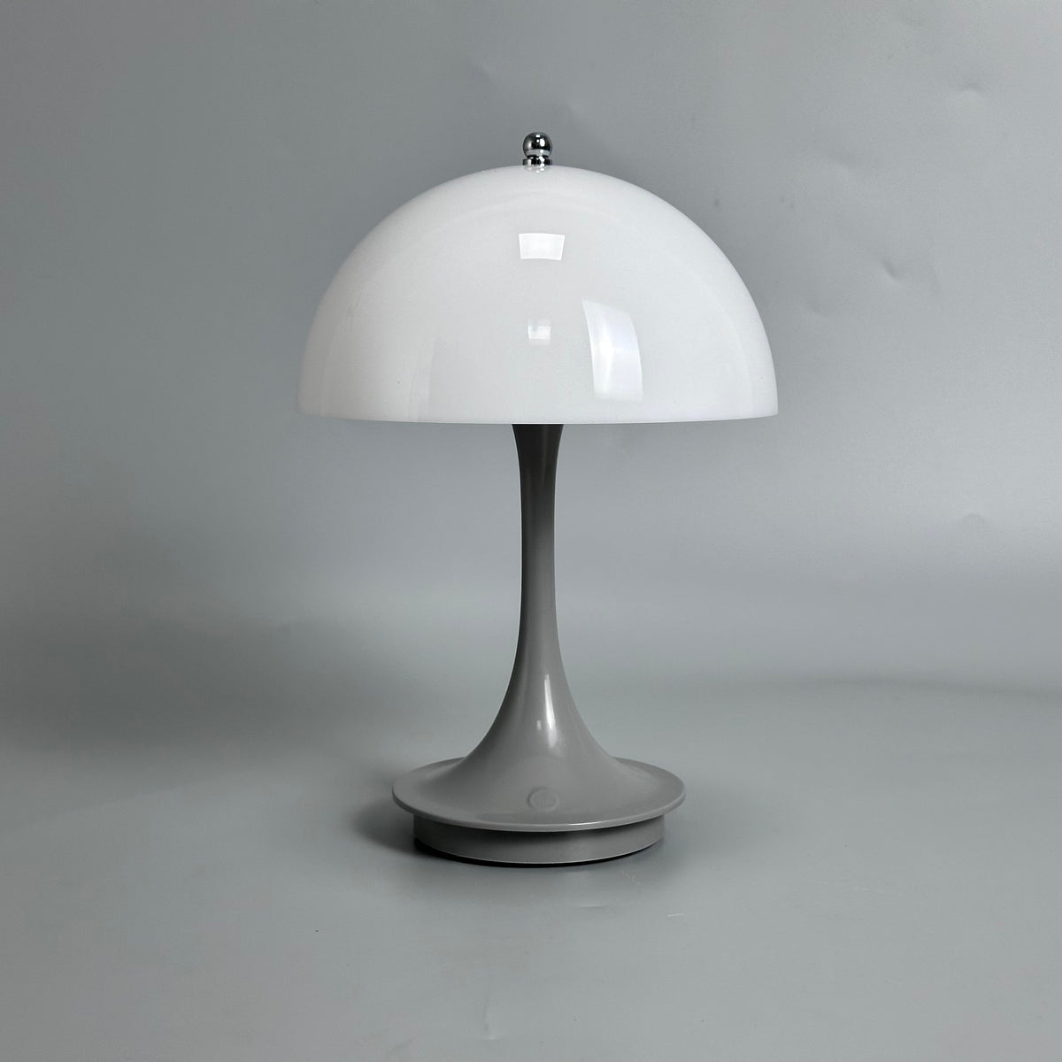 Petite Lampe de Chevet Gris